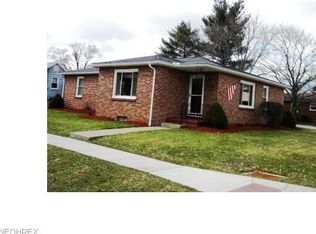 298 E South St, Shreve, OH 44676