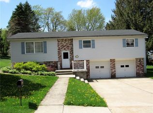 5730 Quirk Dr, Erie, PA