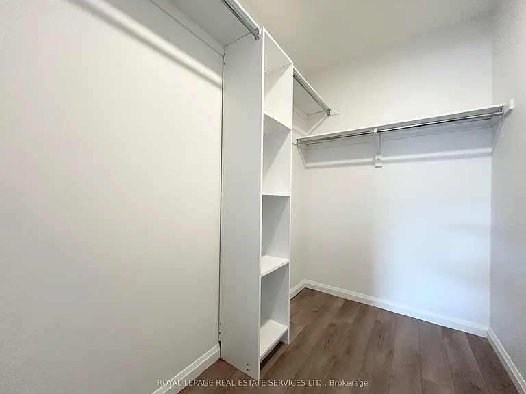 144 Watson Rd N #204 — Photo 12