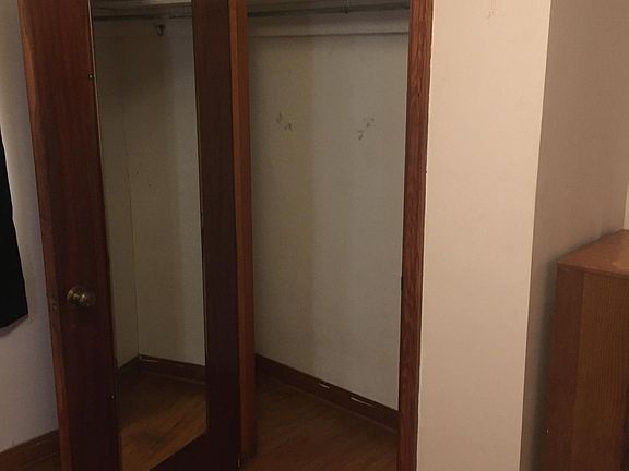 Bedroom 1, Closet