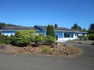 2110 Orchard Ct, Tillamook, OR 97141
