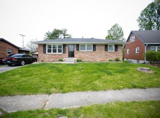 808 Foxcroft Ct, Lexington, KY 40505