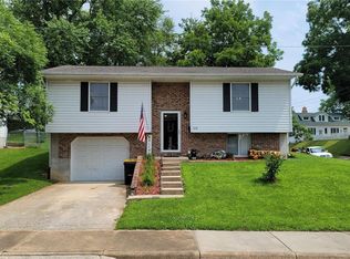 122 Walnut St, Washington, MO 63090