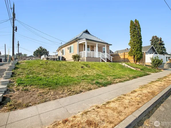 617 3rd Street, Wenatchee, WA 98801