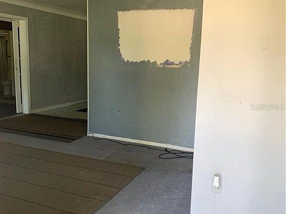 4th image of 2428 Pelican Dr
