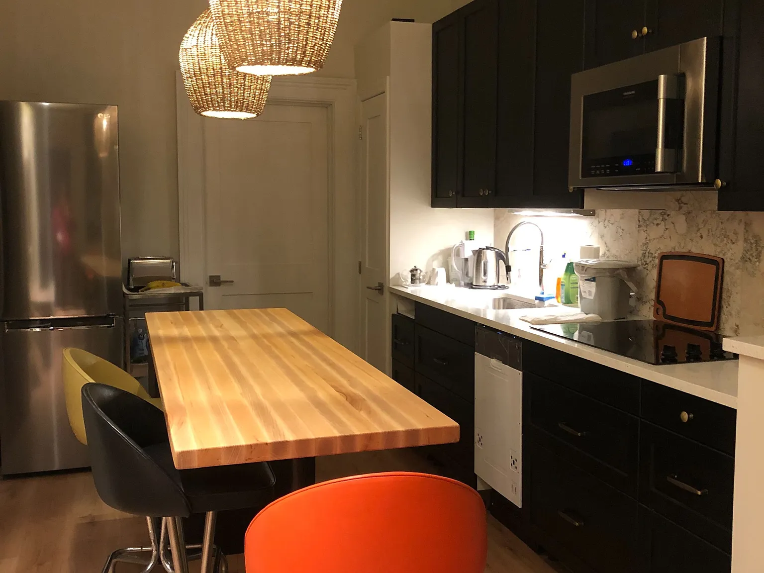 2 bed, $1,650 — Photo 4