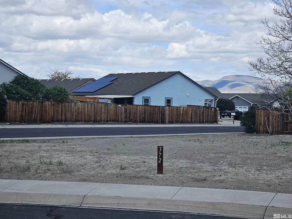 2nd image of 372 Kim Ct