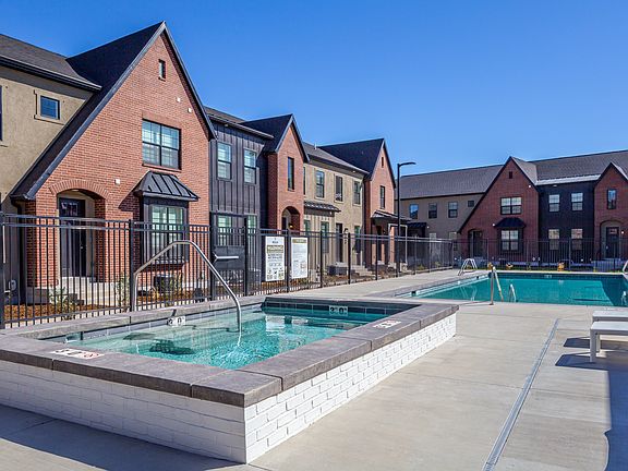 4th image of 2790 Segundo Dr #5204