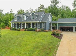 511 E Darby Rd, Taylors, SC 29687