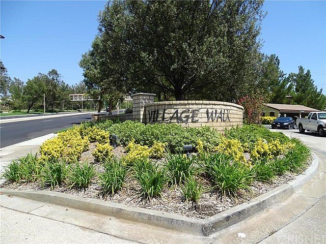 1st image of 28238 Canterbury Ct