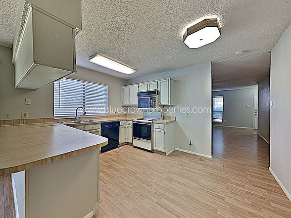 5th image of 4202 Glenlawn Ct