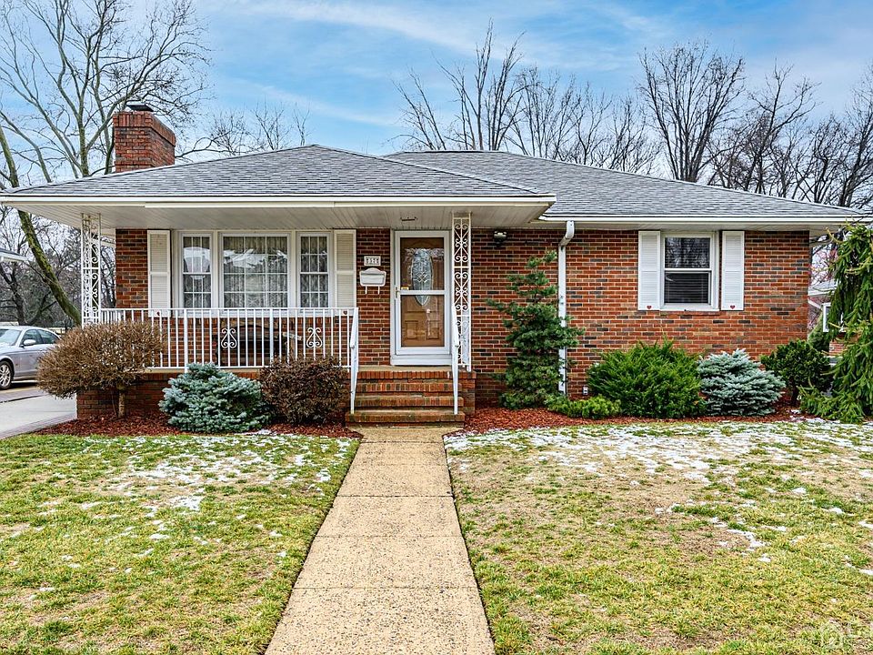 1st image of 37 Lee Ave