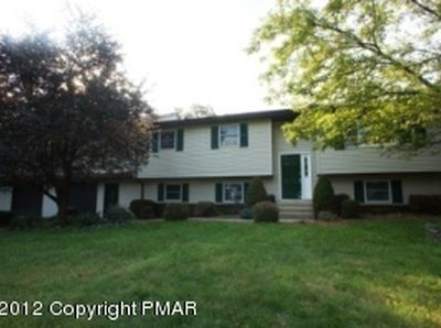 913 Wooddale Rd, East Stroudsburg, PA, 18302
