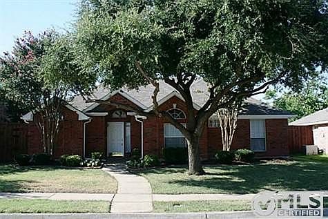 1st image of 7502 Lagoon Dr