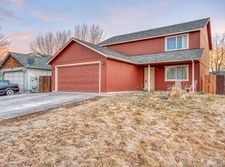 3212 SW Newberry Ave, Redmond, OR 97756