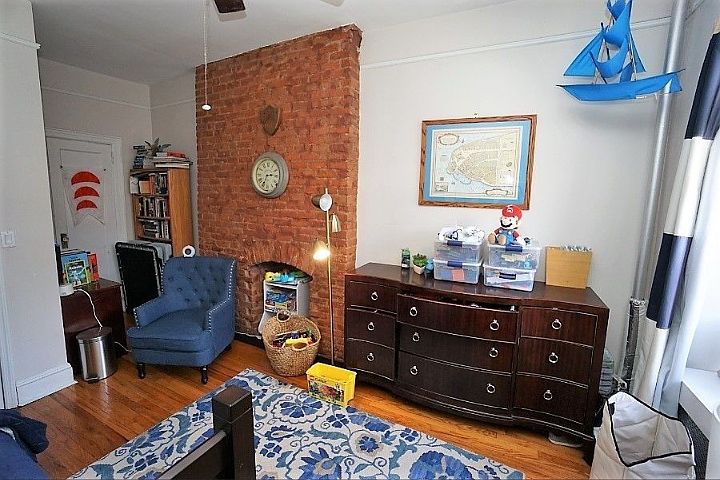 2nd image of 168 1st Ave #4R