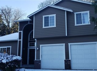 19200 53rd Ct NE, Lake Forest Park, WA 98155