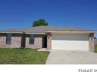1120 Travis Cir, Copperas Cove, TX 76522
