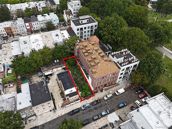 2nd image of 103 Vanderveer Street
