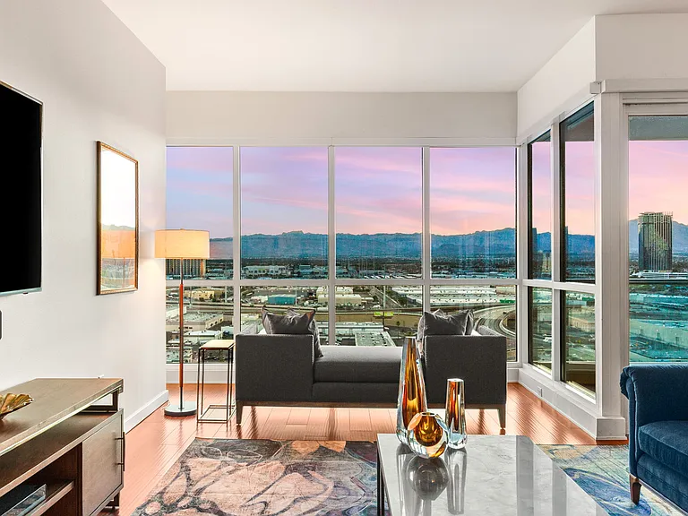 4525 Dean Martin Dr #1906 — Photo 26