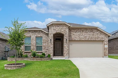 15825 Bronte Ln Photo 1