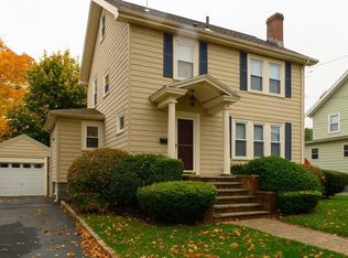 17 Melbourne Rd, Milton, MA 02186