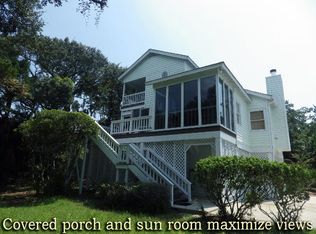 12 Battery Park Rd, Edisto Island, SC 29438