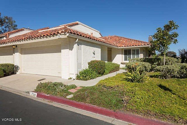 Blue Oak Ave Thousand Oaks CA-small-001-