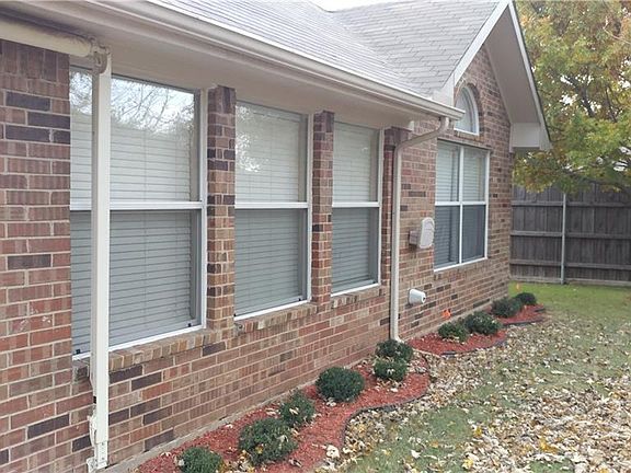 4th image of 10114 Joy Dr