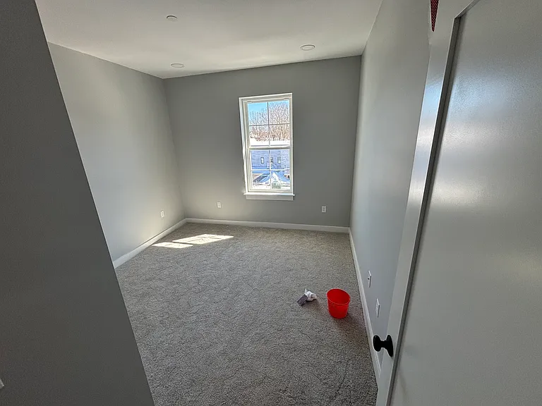 12 Station Street — Photo 9