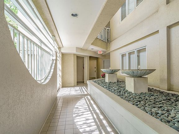 4th image of 2600 Arlington Ave S APT 48