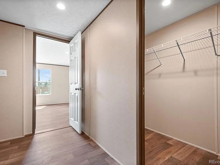 720 4th St #34 — Photo 24