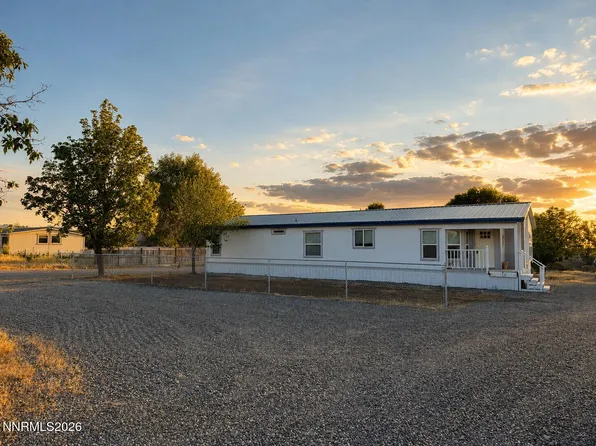 7420 Sunset Dr, Winnemucca, NV 89445