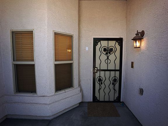2nd image of 580 S Slate Mountain Dr