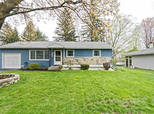 14 Starlight Rd, Latham, NY 12110