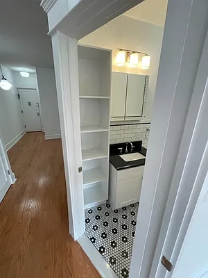 Rented by Owner | media 12