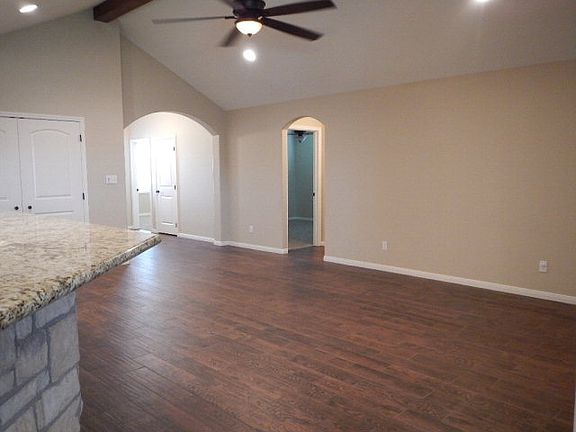 3rd image of 111 Gabbiano Ct