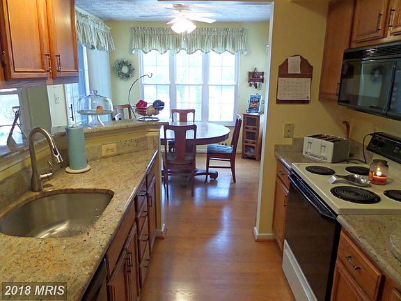 4th image of 205 Burkwood Ct Unit 2G