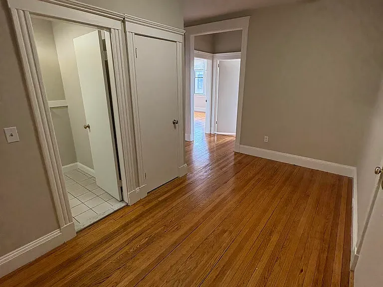 2 Sutherland Rd #41 — Photo 8