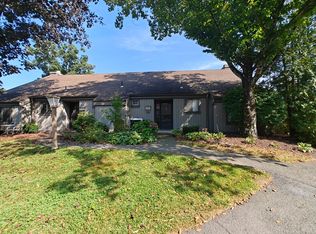 351 Heritage Vlg, Southbury, CT 06488