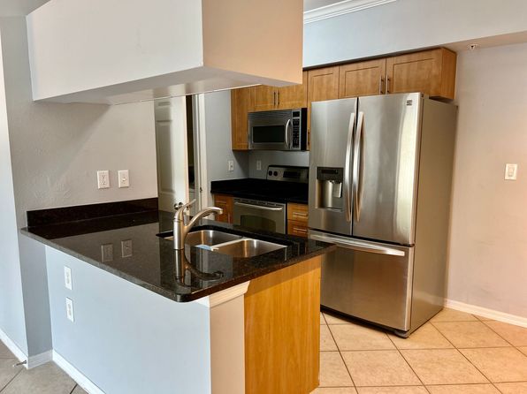 6565 Emerald Dunes Dr APT 202