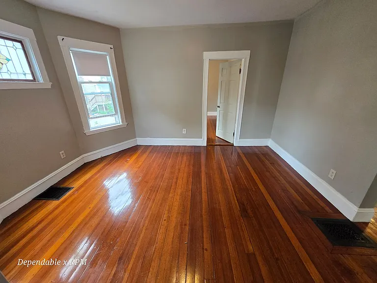 6 Althea St #1 — Photo 3