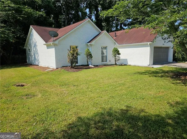 4093 Chapel Mill Bnd, Ellenwood, GA 30034