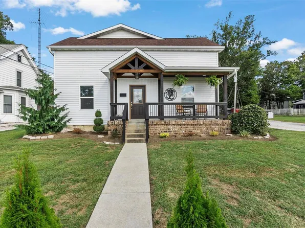 217 N Walnut St, Perryville, MO 63775