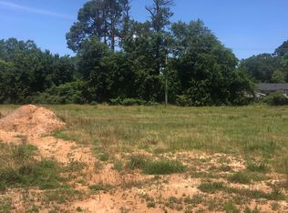 Meadow Ln, Lone Star, TX 75668