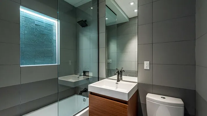 Rented by Nooklyn NYC LLC | media 12