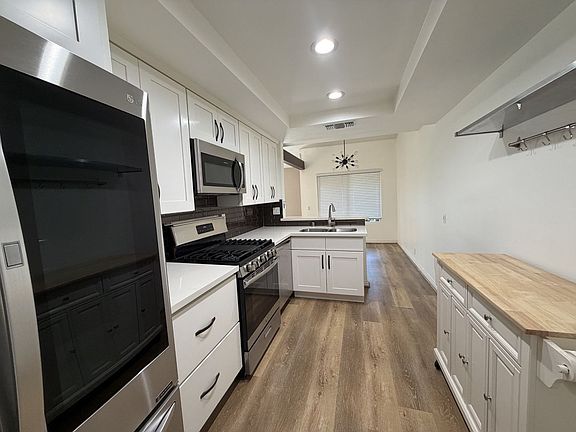 3rd image of 22330 Harbor Ridge Ln Unit 5