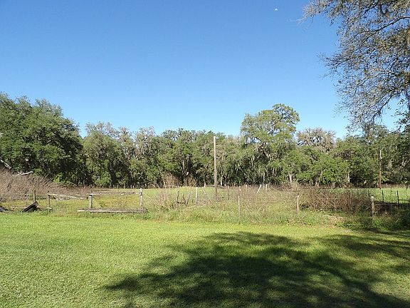 4th image of 123 Starbright Dr