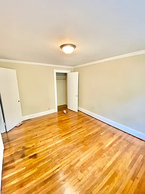 Rented by Amorelli Realty | media 11