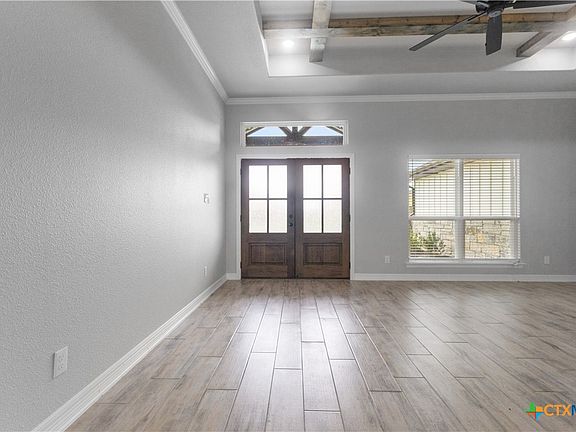 4th image of 207 Creek Plum Ln